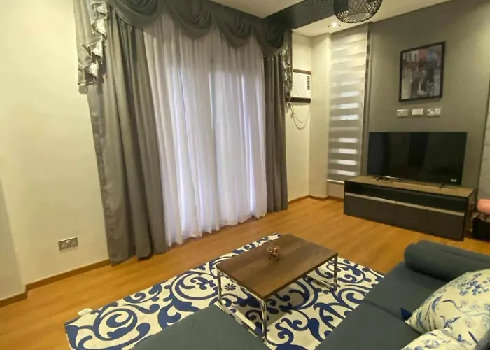 Entire Greenview Executive Village 3 Bedroom