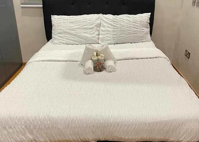 Homestay Entire Greenview Executive Village 3 Bedroom